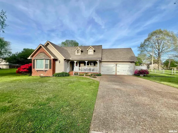 54 James Dr, Metropolis, IL 62960