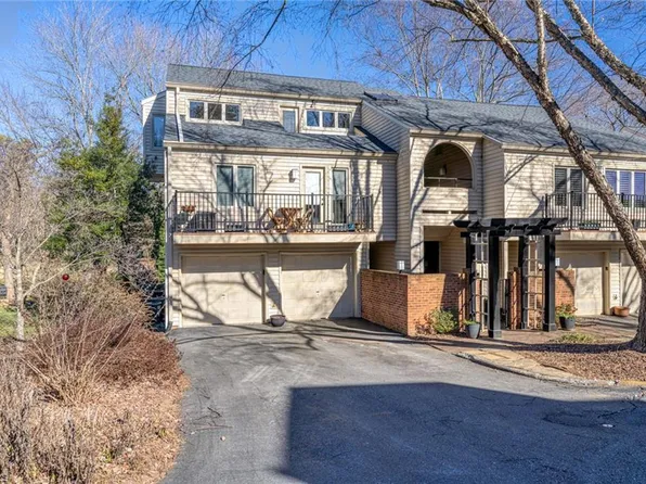 703 S Marshall St APT D, Winston Salem, NC 27101