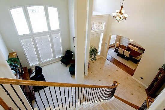 2nd image of 2003 Crockett Cir