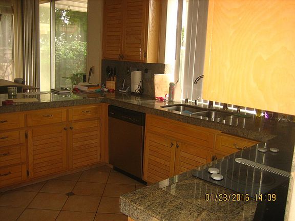 3rd image of 14088 Capewood Ln