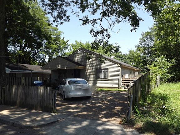2nd image of 418 E Olive Ave