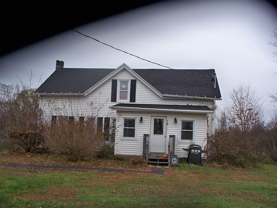 1st image of 16 Sullivan St