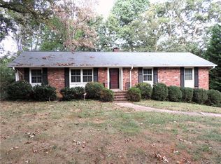 660 Brentwood Ct, Winston Salem, NC 27104