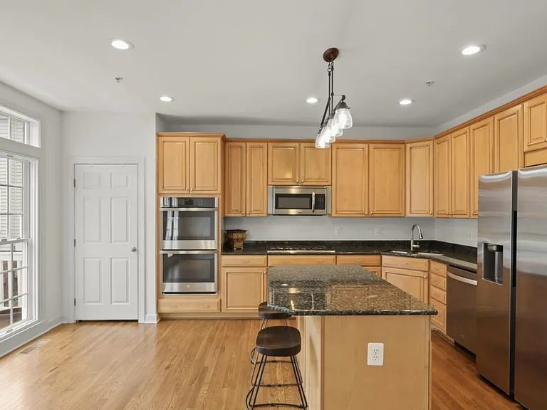 7980 Vigne Ct — Photo 7