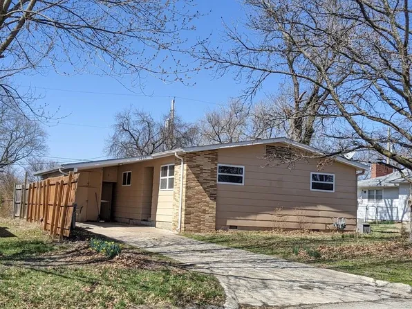 1605 N 9th St, Independence, KS 67301
