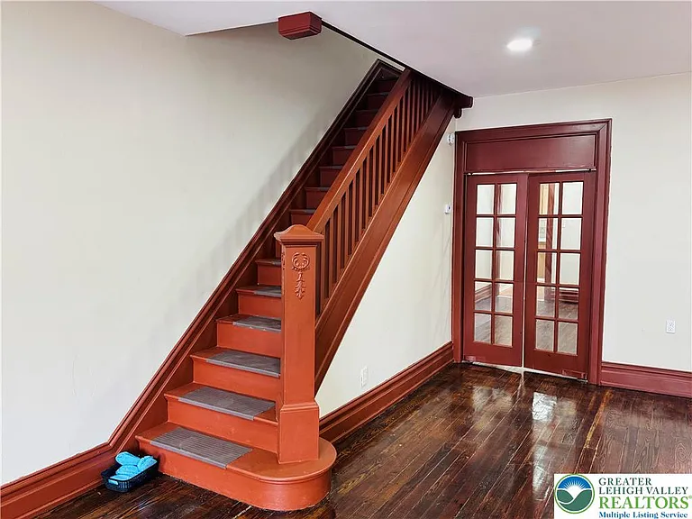 36 S Jefferson St — Photo 7