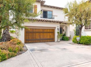 548 N Indian Canyon Dr, Palm Springs, CA 92262