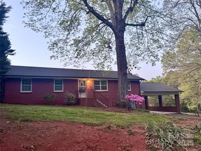 3500 Eller Dr, Newton, NC, 28658