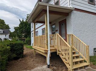 9 Cross St, Rochester, NY 14609