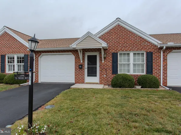 721 Fireside Dr, Shippensburg, PA 17257