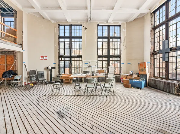 5 Tudor City Place image 1 of 23