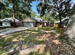 3166 Jackson Landing Rd, Picayune, MS 39466