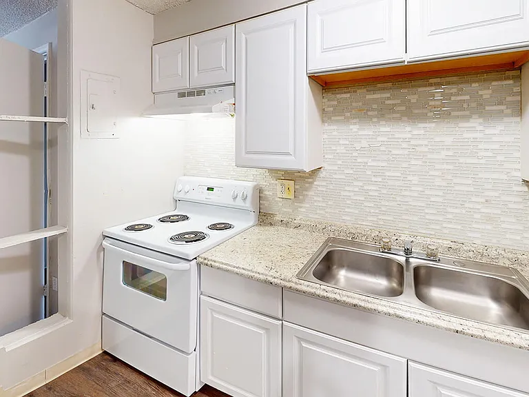 Granite-Style Countertops