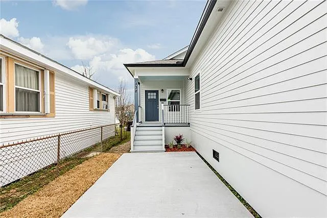2 bed, 2.0 bath, 1088 sqft, $1,550 — Photo 2