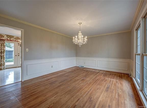 5th image of 1401 Heatherloch Dr
