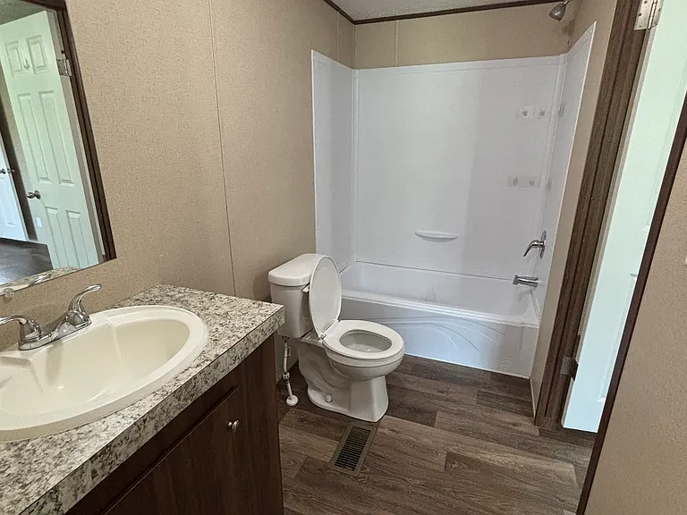 113 R T Holman Ln — Photo 6