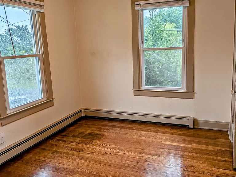 307 Austin Ave — Photo 15