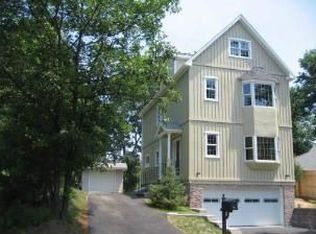 43 Bridle Rd, Billerica, MA 01821