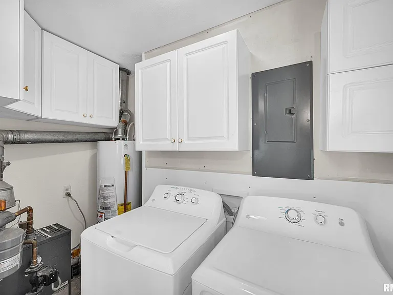 108 Radisson Rd — Photo 11