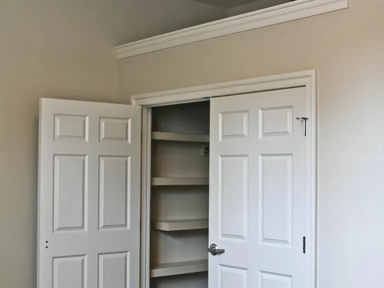 219 E King St #1 — Photo 16