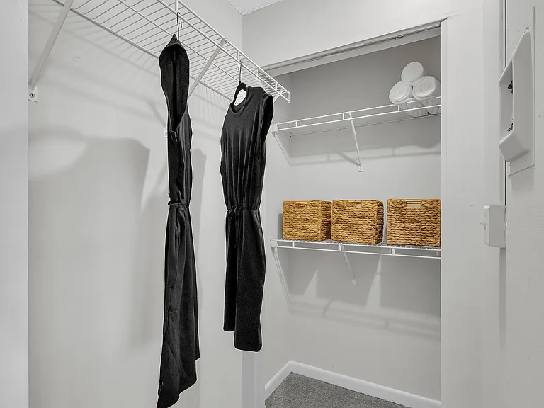 Here at Beacon Square, your closet goals are achieved. Discover abundant storage in our walk-in closets keeping your space organized, stylish, and clutter-free!