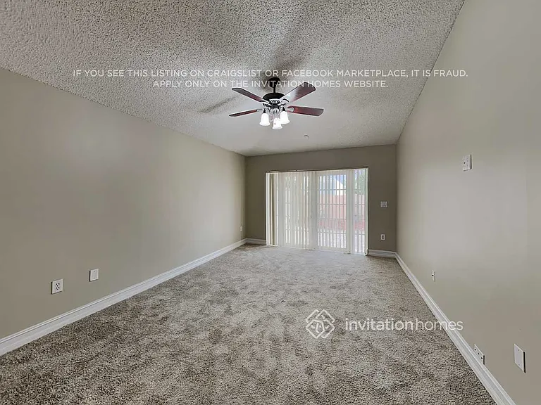 13528 NW 5th Ct — Photo 10