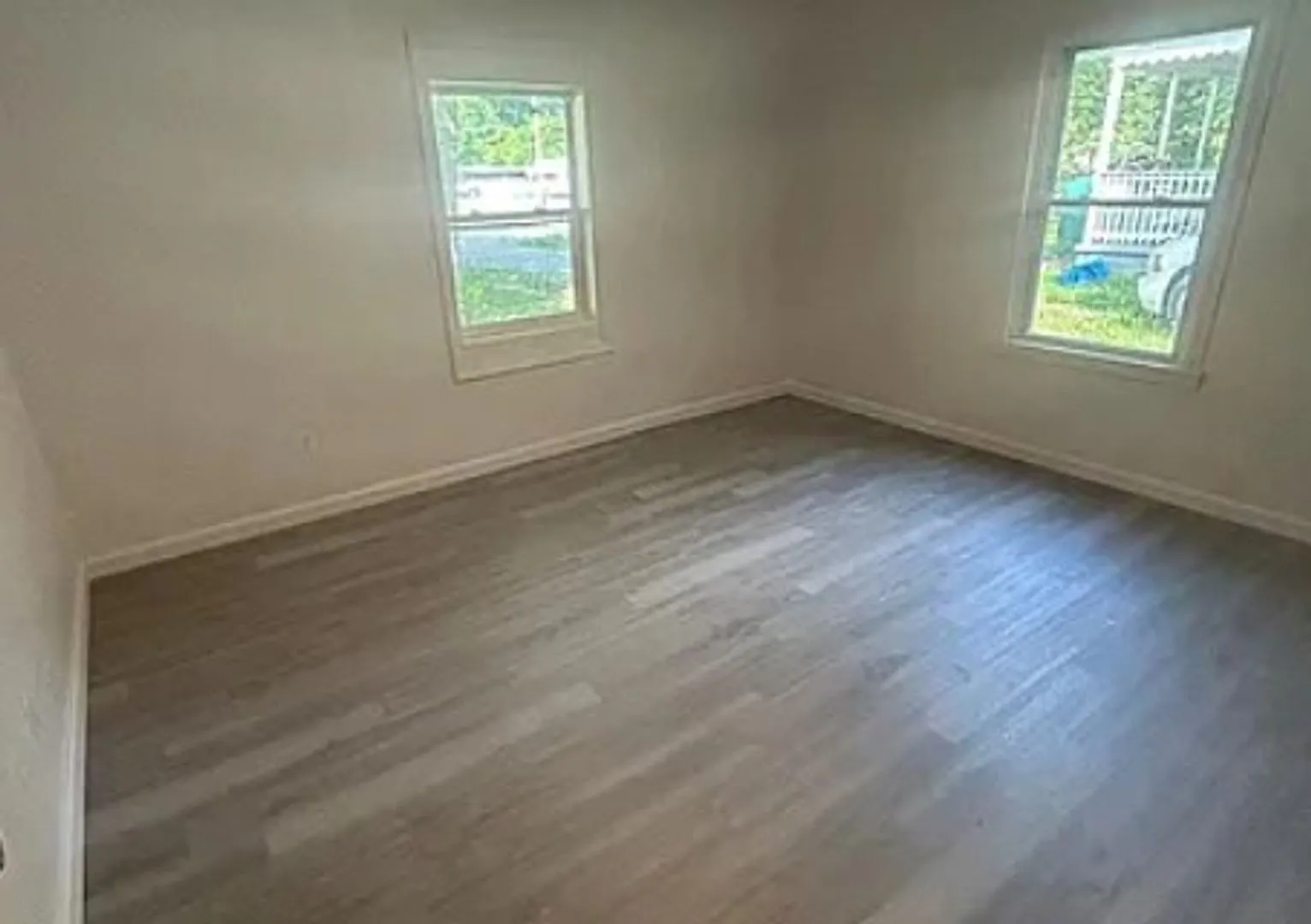 For Lease — Photo 3