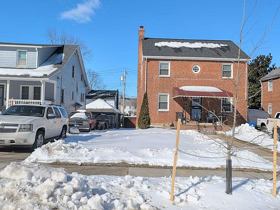 3rd image of 3806 Cedardale Rd