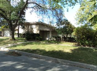 1485 W Dundee Rd, Palatine, IL 60074