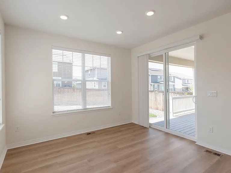 14776 Oslo Ave — Photo 11