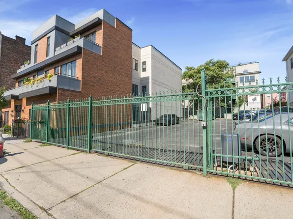 151 Webster Avenue image 36 of 41