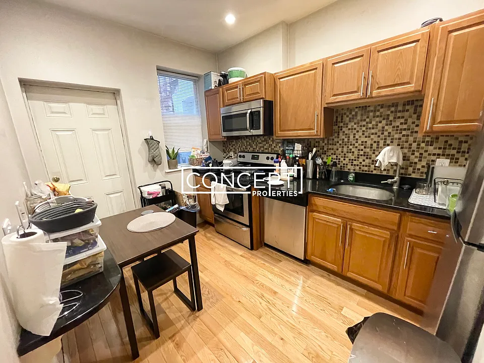 51 Joy St #1R