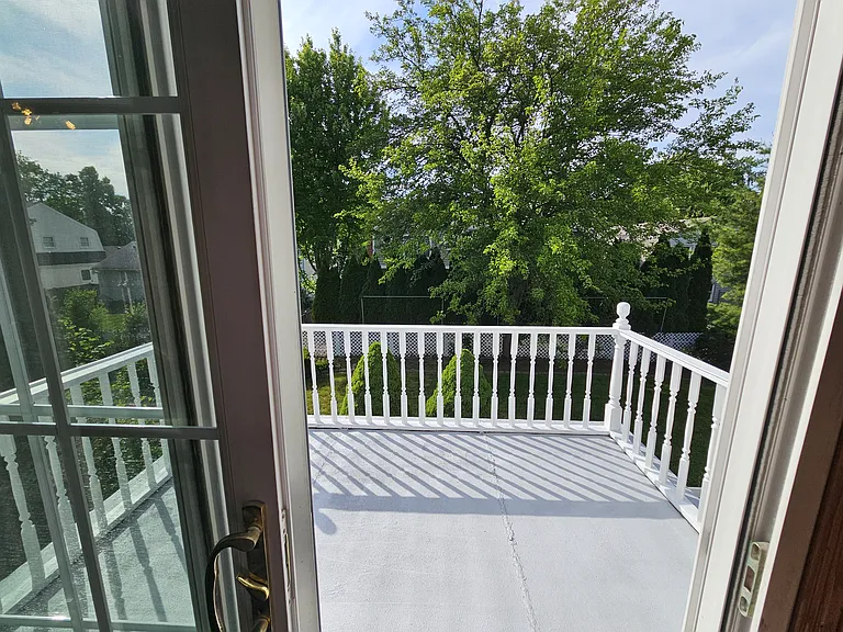 10 Mayflower Rd — Photo 17