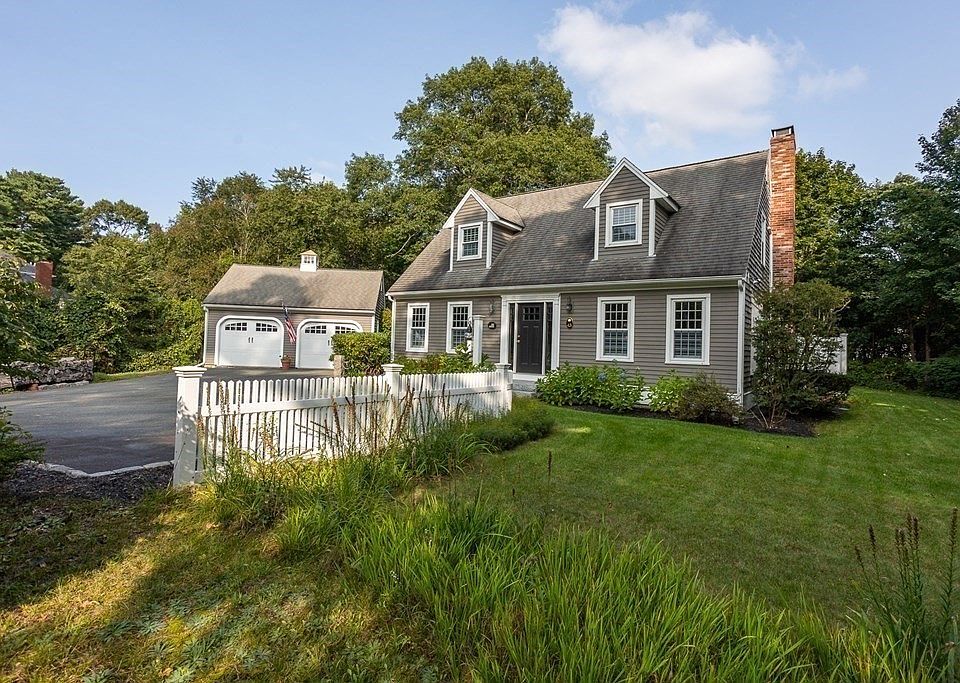 43 Temple St, Duxbury, MA 02332 Zillow