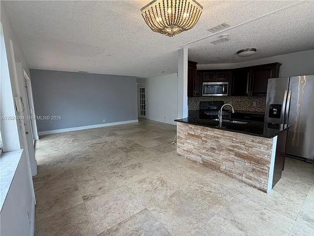 17221 SW 142nd Ct — Photo 6