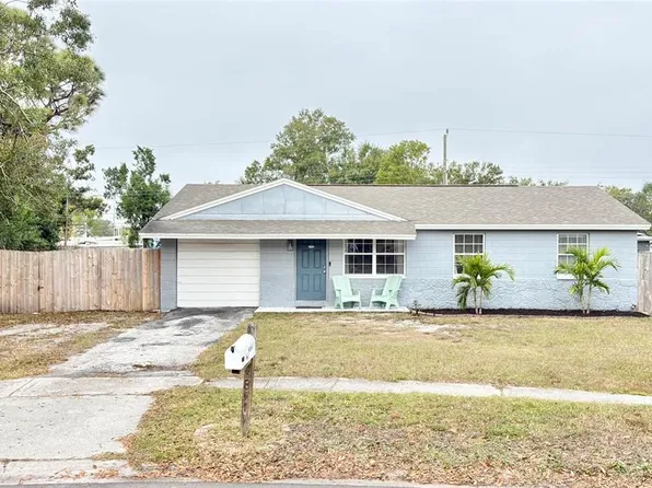 8854 85th St, Seminole, FL 33777