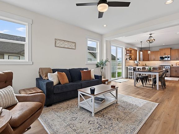 4th image of 2925 Travis Ave