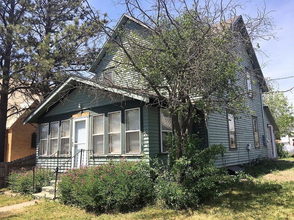 1st image of 304 3rd St