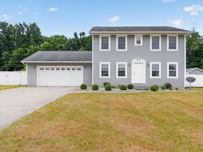 2066 Friar Tuck Cir, Adrian, MI, 49221