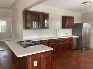 415 Edwards Dr, Sarasota, FL 34243