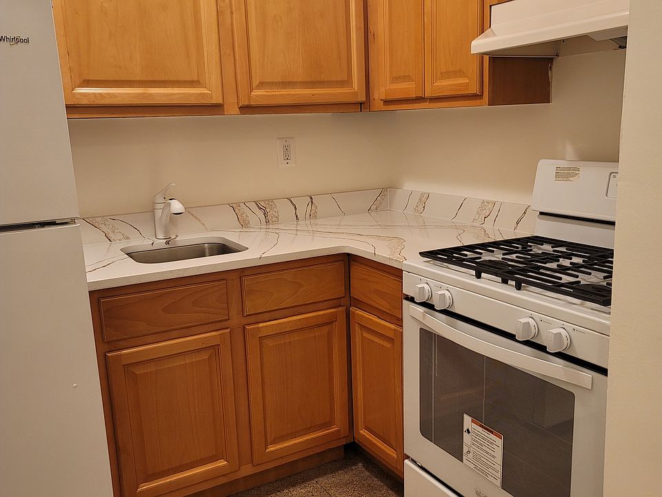 1st image of 86-72 Midland Pkwy #1