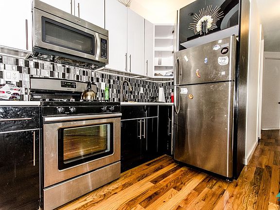4th image of 227 Wyckoff Ave APT 2L