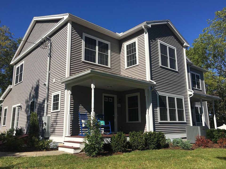 1st image of 427 Washington St #1