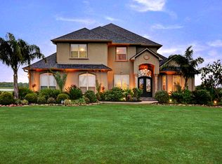 13511 Lake Ridge Dr, Richmond, TX 77469