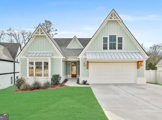 165 Arbor Garden Cir, Newnan, GA 30265