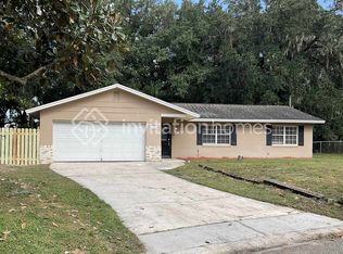 978 Oak Dr, Oviedo, FL 32765