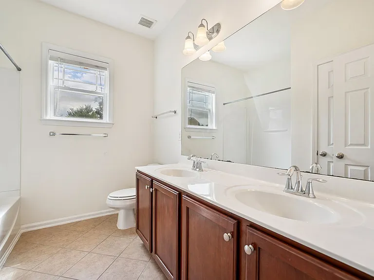 2403 Teermark Ln — Photo 19