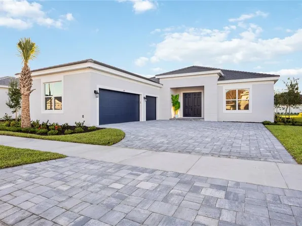 4718 Antrim Dr, Sarasota, FL 34240