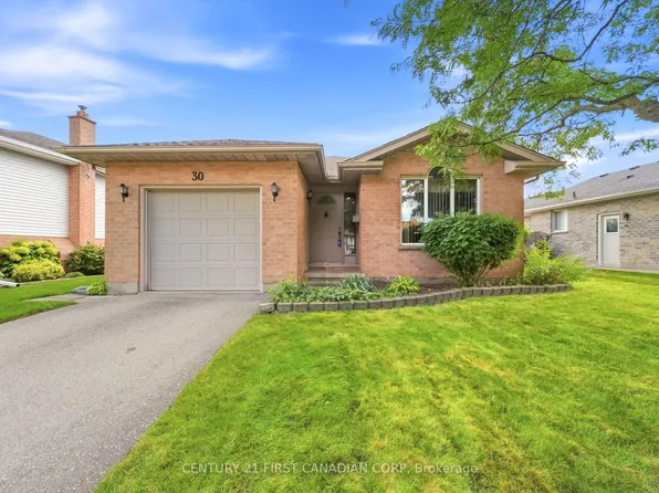 30 Bonaventure Dr, London, ON N5V 4B5