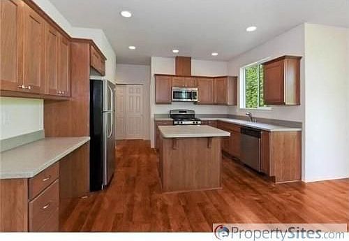 3rd image of 7218 E G St